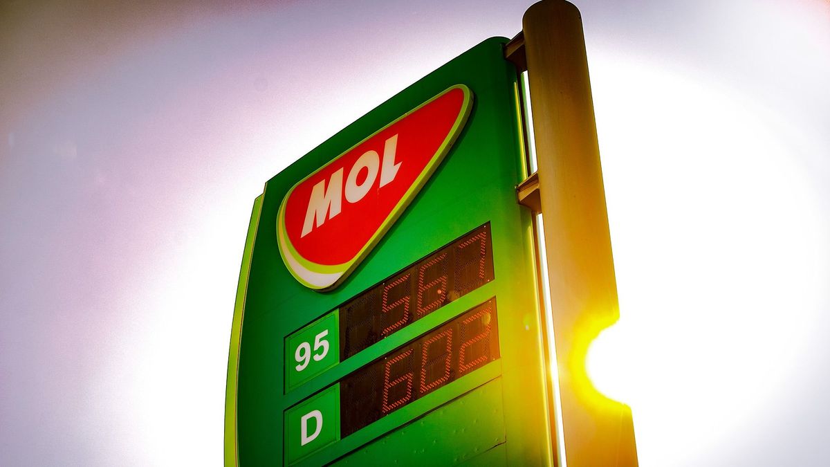 A Tisza külön munkacsoporttal avatkozna be a Mol működésébe  – reagált a kormányfő politikai igazgatója 