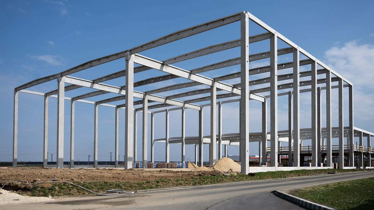 Óriási gyár épül Magyarországon az osztrák határnál: a lehallgatási botrány után Szijjártó Péter egyből odautazott – helyszíni fotók