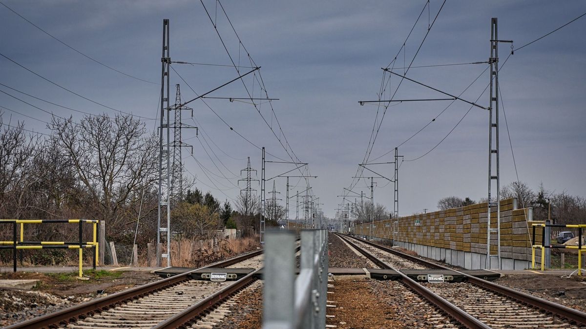 Budapest–Belgrád vasútvonal: bejelentették a döntést a határellenőrzésről, meglepő, mennyivel nő a menetidő – itt szállnak fel a rendőrök a vonatokra 