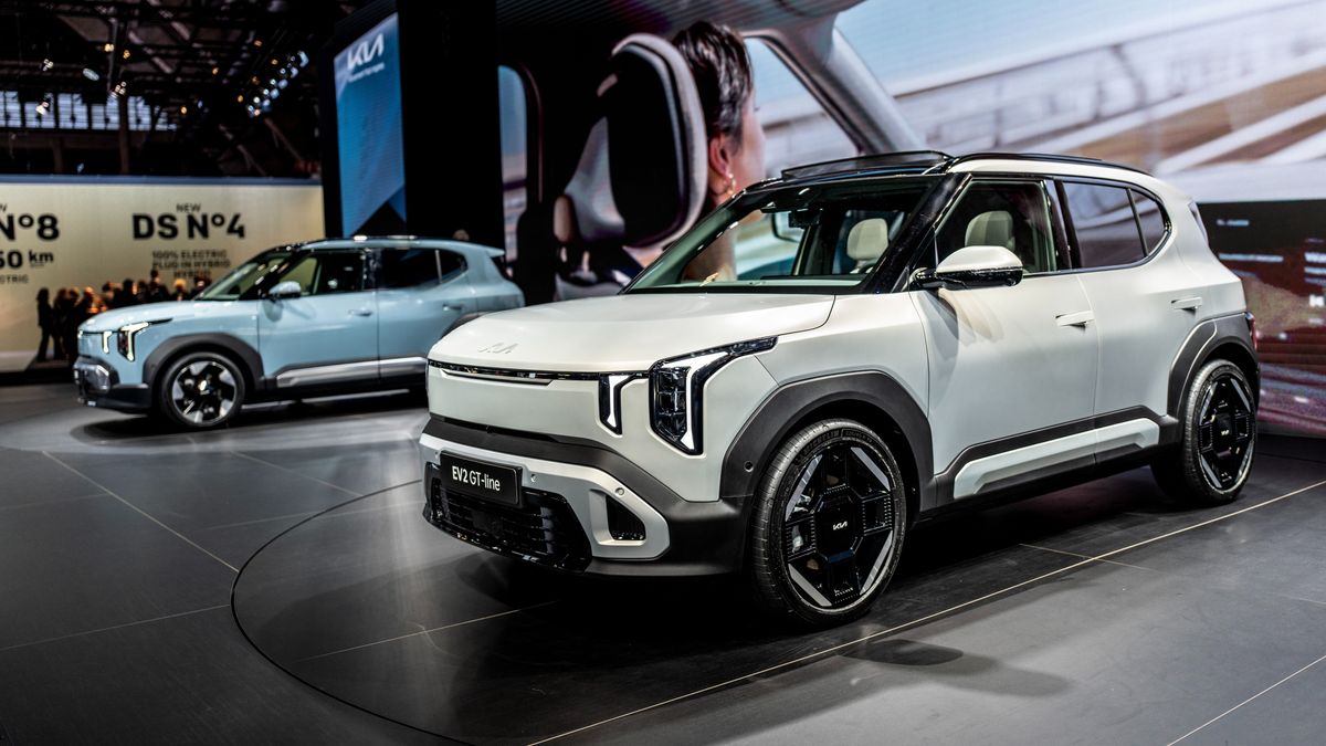 A Kia egy vagyont költött az elektromos átállásra - most a szomszédban adott át üzemet