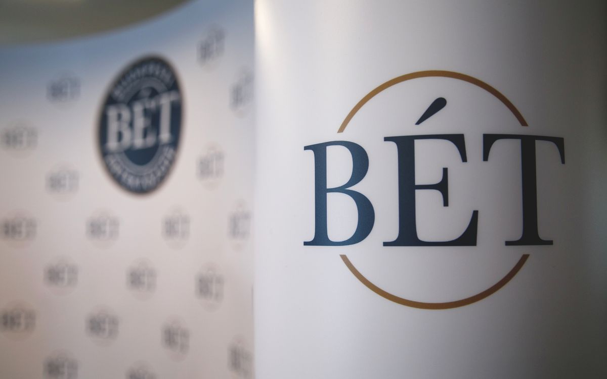 _VEZ4773 Magyar Telekom