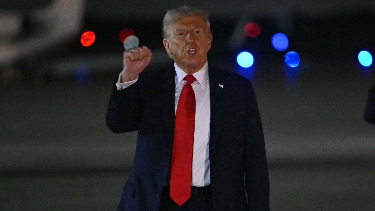 Harc nélkül megadná magát Amerikának egy újabb ország, nem akar Venezuela és Irán sorsára jutni: Trump már a visszatérést tervezi 