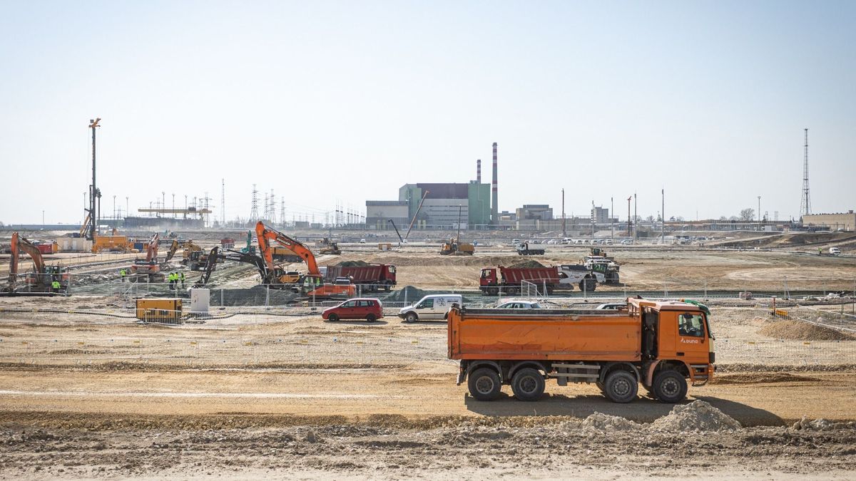 Paks II.: senki nem vette észre, de újabb gödör épül