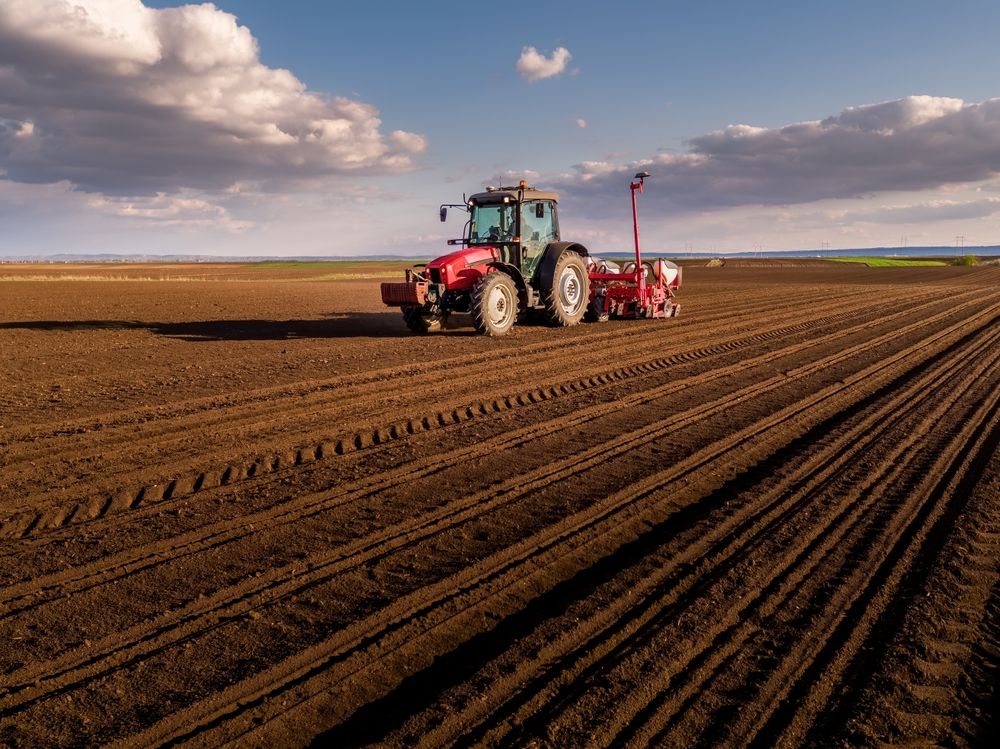 agrárium mezőgazdaság
traktor