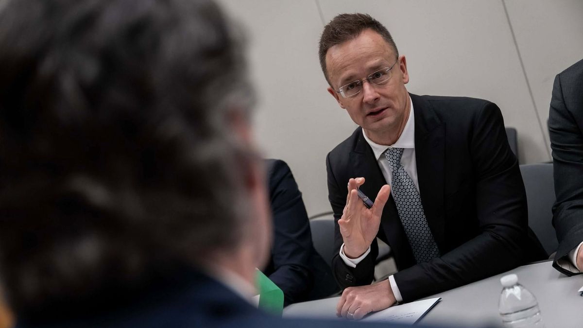 Szijjártó Péter felhívta a biztos forrását, nagyon rossz hírt kapott az iráni háborúról: ez az utolsó esély – Európának vissza kell engednie az orosz energiát 