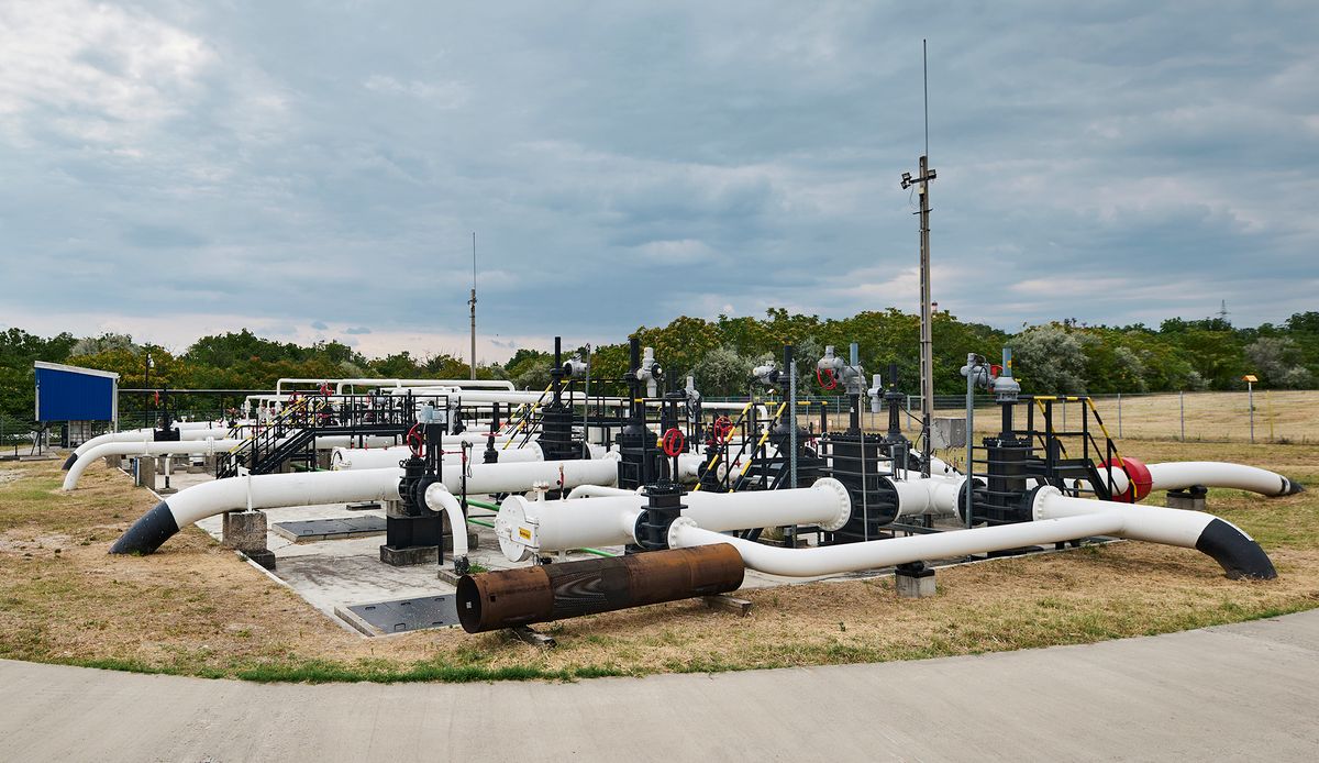 Megérkezett Kijevbe a magyar energiaügyi delegáció Czepek Gábor vezetésével a Barátság kőolajvezeték vizsgálatára 