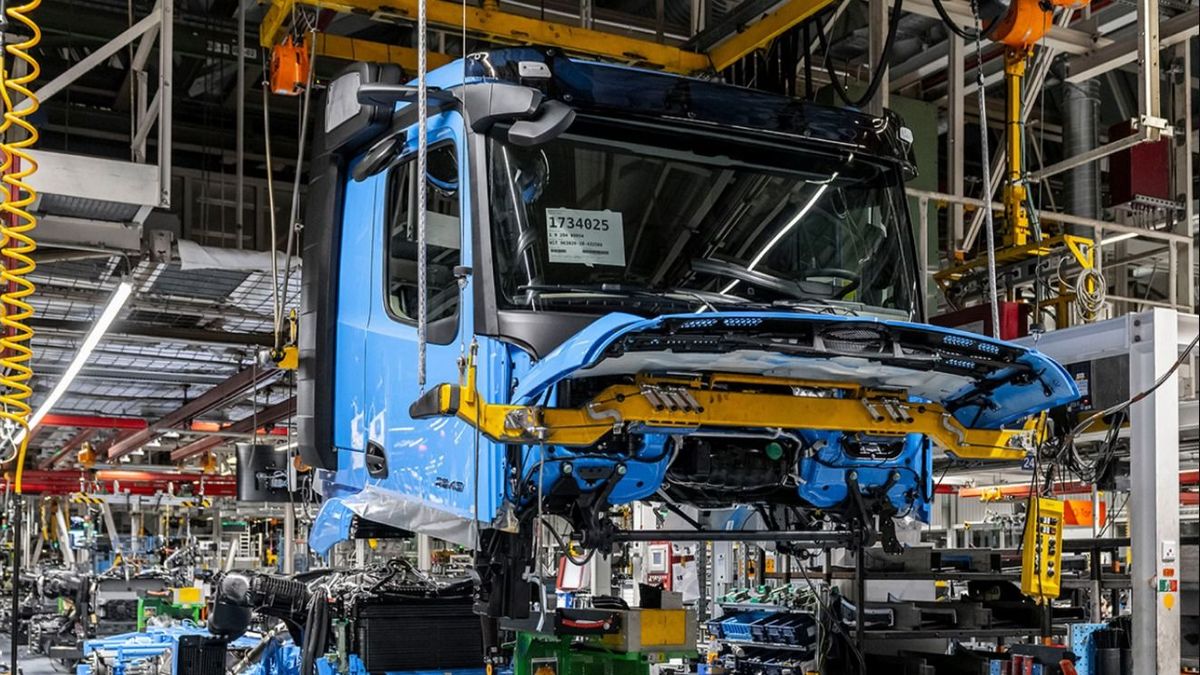 Megalázta Németországot a világhírű járműgyártója: a szomszédban épít új gyárat, otthon ezreket rúg ki – így versenyképesebb 