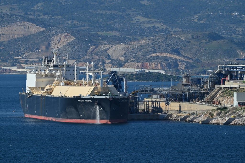 Gáz: az amerikaiaknak bőven van, még eladni is, az európaiak egyikről lemondanak, a másikat drágán veszik,  sőt újabban még venni se tudják – hogy lesz ebből versenyképesség? 