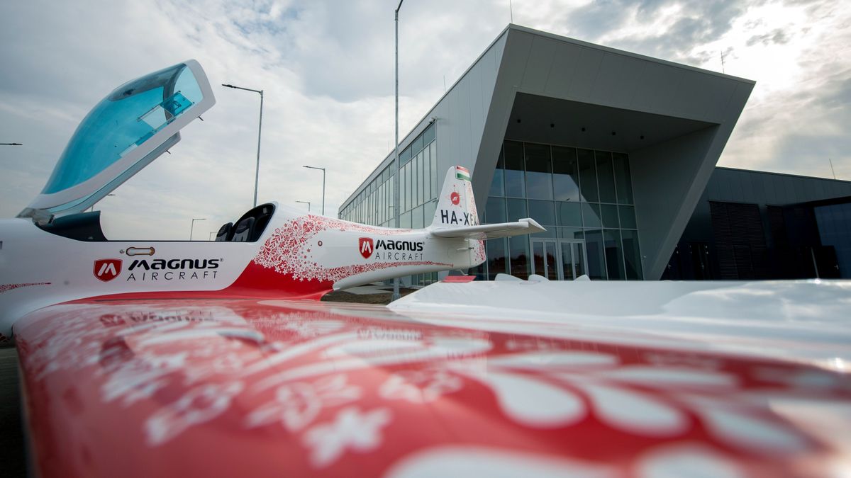 Elképesztő magyar dobás Kínában – saját modelljeit gyártja Sanghaj mellett a pécsi repülőgyár