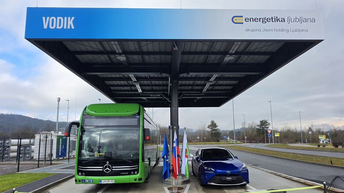 Magyar zöldhidrogén hajtja a ljubljanai buszokat 