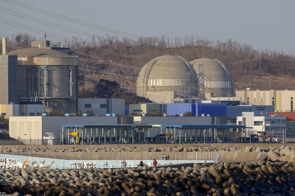South Korean Nuclear Plant Big Problem Dél-Korea válságtervvel reagál a Hormuzi-szoros lezárására: növeli a szén- és atomenergia-termelést