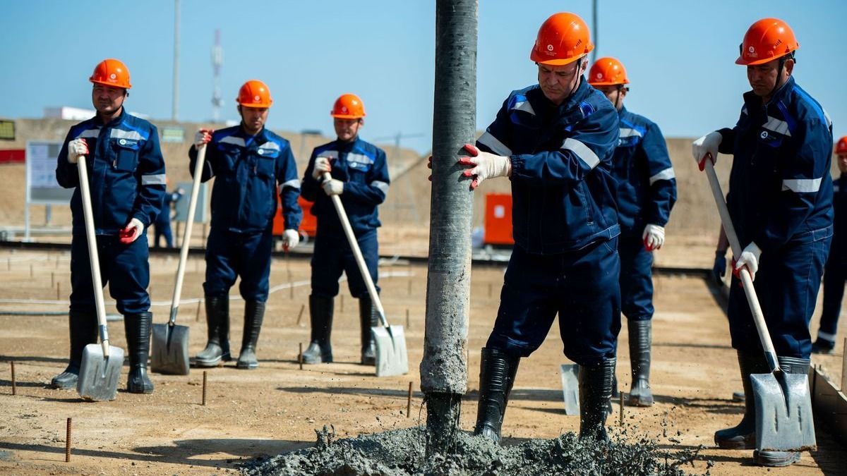 Egy kicsit eklektikus atomerőműve lesz Üzbegisztánnak, magyar cég is beszáll az építésébe 