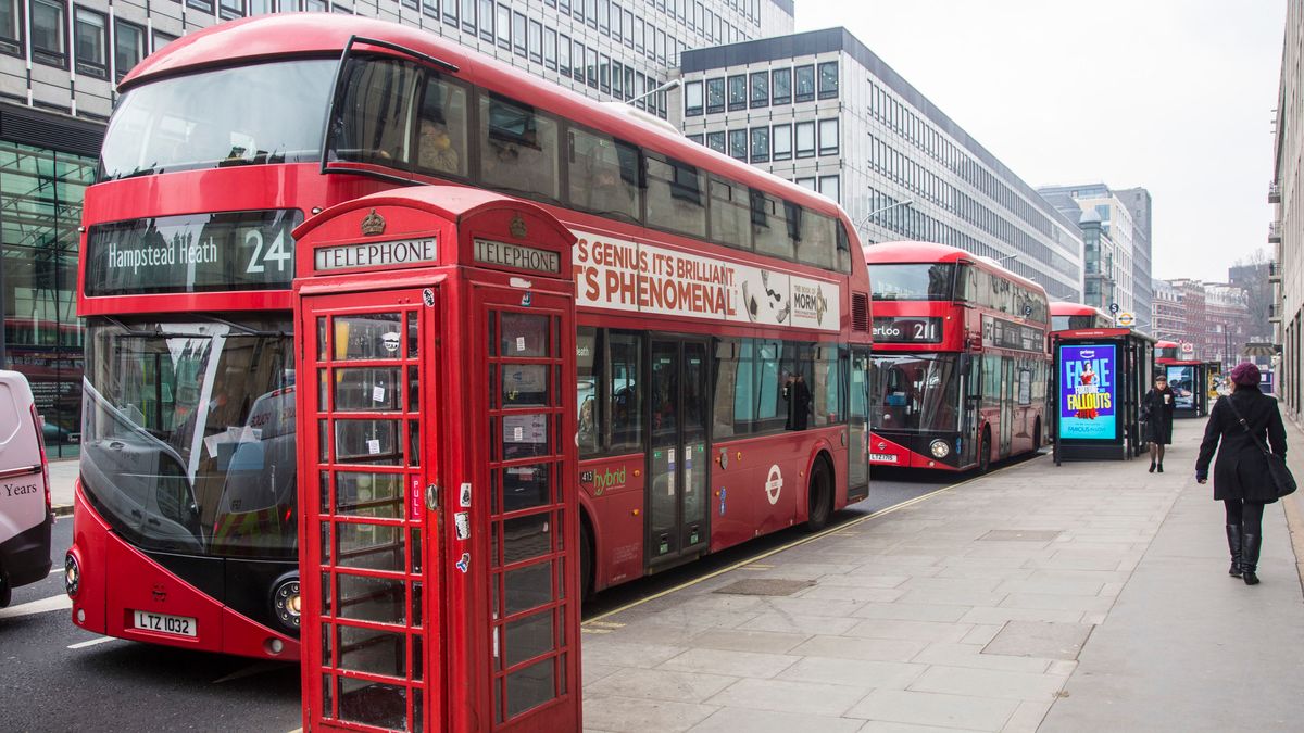 Végleg eltűnnek az utakról London ikonikus emeletes autóbuszai 