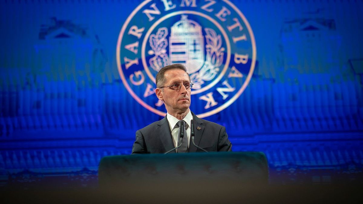 Varga Mihály, MNB