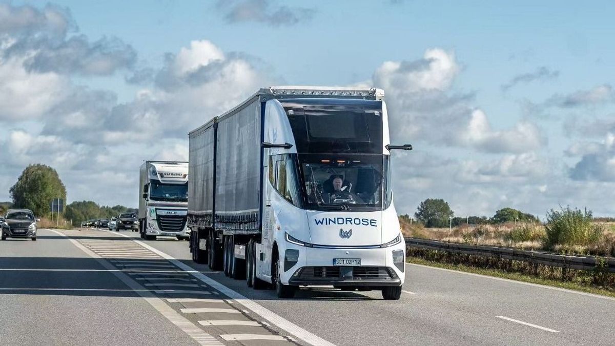 Az elektromos teherautók európai piacát is kinézték maguknak a kínaiak - félelmetes ütemben terjeszkednek 