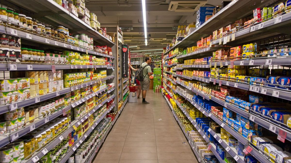 Magyar gazdaság: elkezdte felmérni az iráni háború okozta károkat az MNB, sűrűsödnek a sötét felhők 