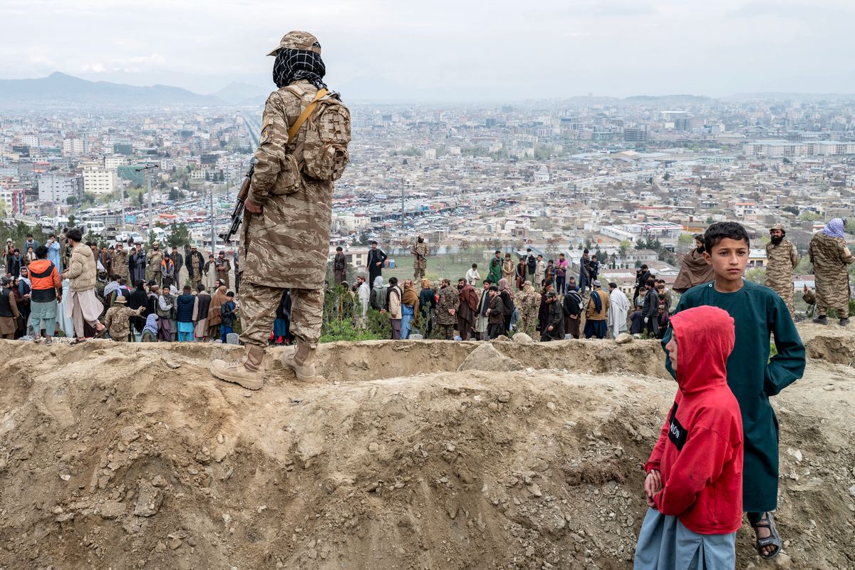 Pakisztán újraindította a katonai műveleteket Afganisztánban – véget ért a tűzszünet