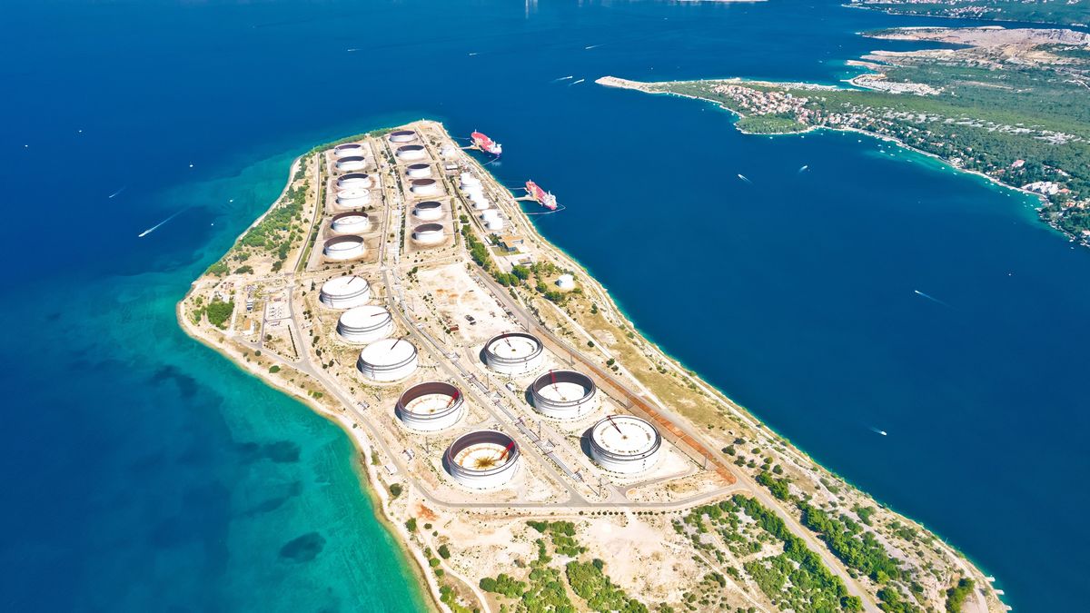 A horvátok szerint semmi szükség a Barátság-vezetékre: minden szomszédjának segít, harmadáron