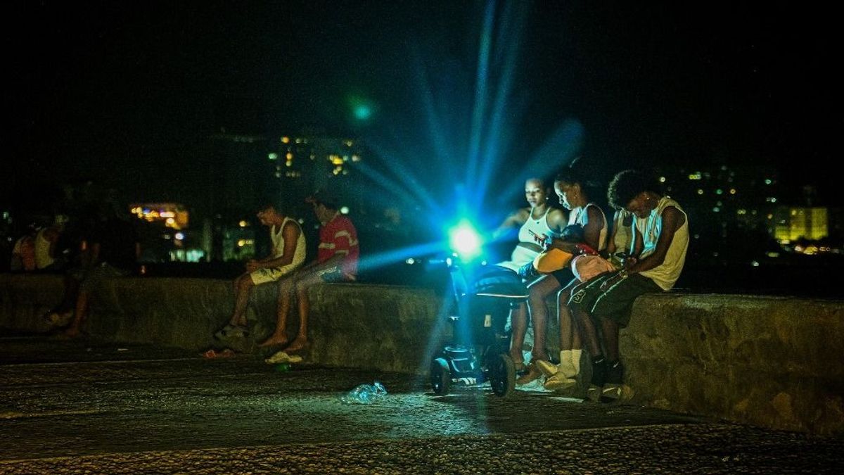 Irán miatt senki nem vette észre: megindult az orosz olaj és a gáz a tiltott zónába – Amerika őrjöngeni fog 