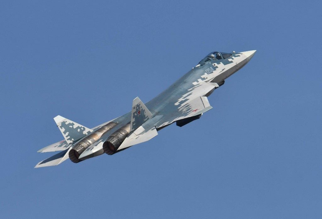 Aero Show 2025 India mérlegeli az orosz Szu–57-es beszerzését – Új orosz ajánlatok és az indiai légierő modernizációs dilemmája