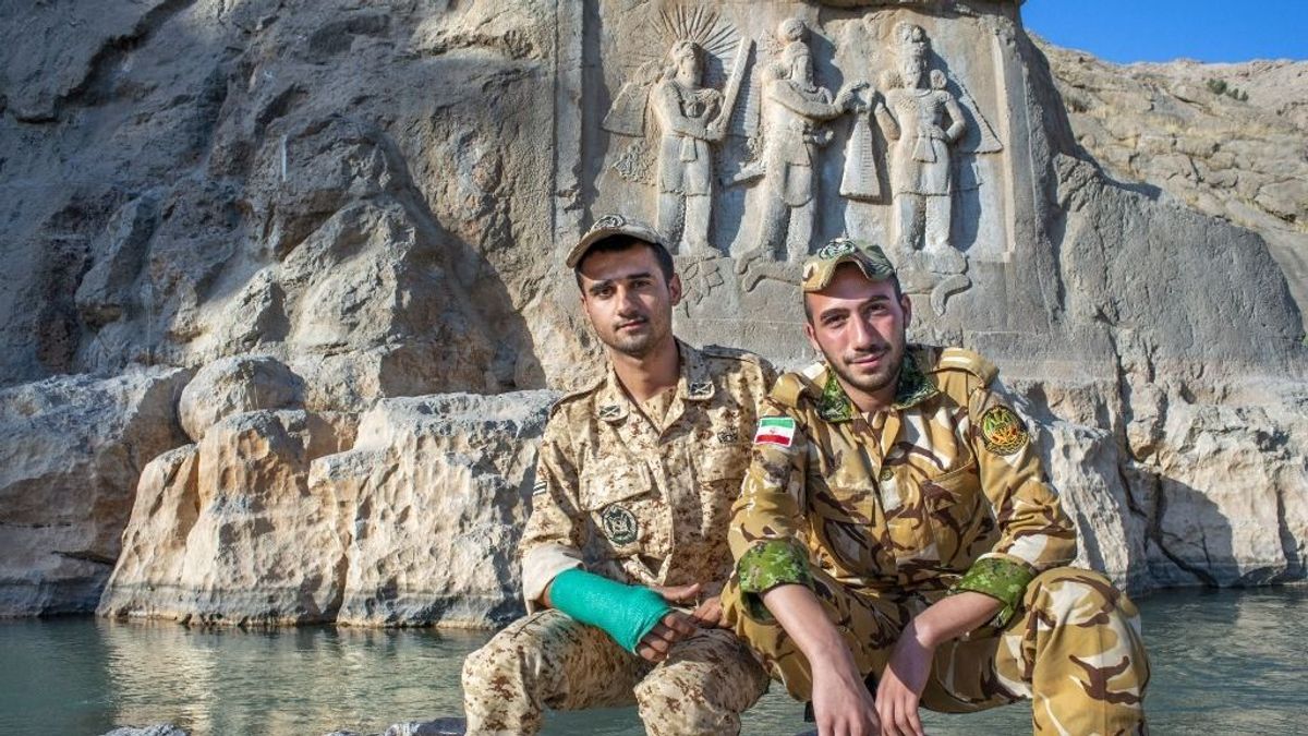 Jön az amerikai invázió, Irán erre számít békekötés helyett, fontos fejlemény történt a hadszíntéren 