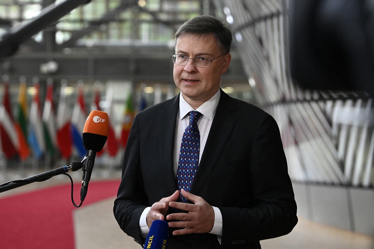 Nagyobb a baj mint hittük: nem stimmelnek a számok, túl optimista volt az Európai Unió vezetése