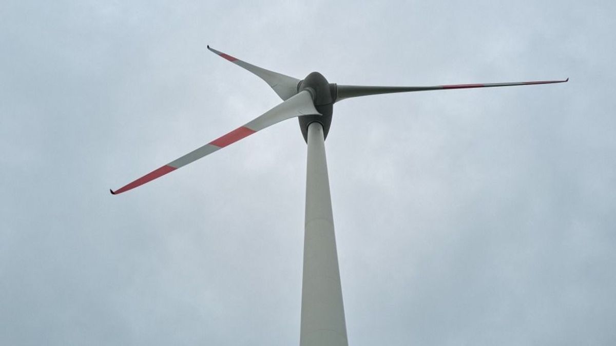 Videó: Németország megépíti a világ legnagyobb szélturbináját – súlyos gondot okozhat az áram árában 