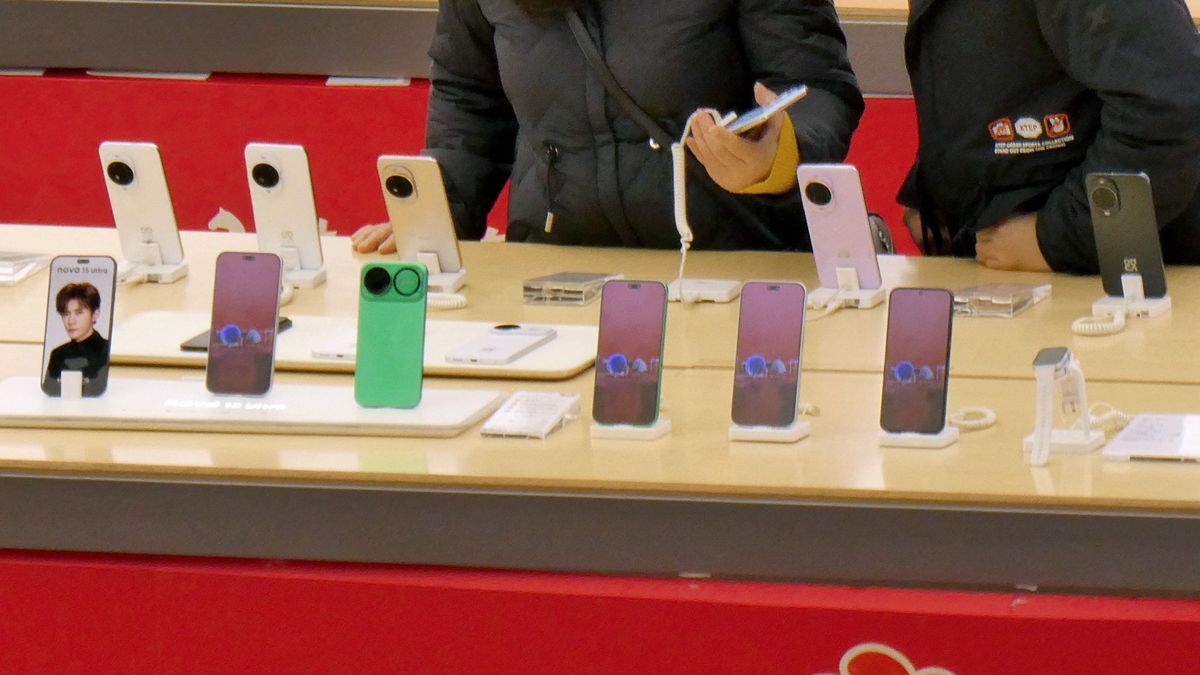 Kínát fájó ponton érte döfés, arra kell kinyitni a pénztárcát, amiben eddig büszkén olcsók voltak 