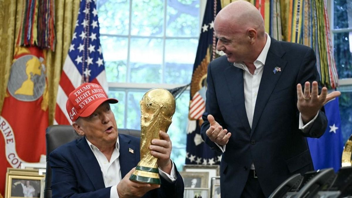 Még az ivószünetek alatt is reklámokat nézhetünk a foci-vb-n, feldarabolhatják a meccseket 