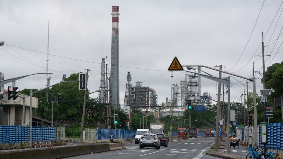 Döntöttek, megkapták az ukázt a finomítók: letiltják az üzemanyag-exportot, a már esedékes szállításokat is visszatartanák