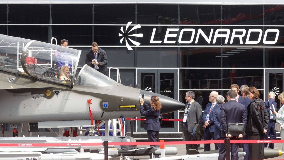 Megvédte Orbán Viktort, veszített és most meghökkentően lecsap a nyugat-európai vezető – nem olyan, mint az elődje 