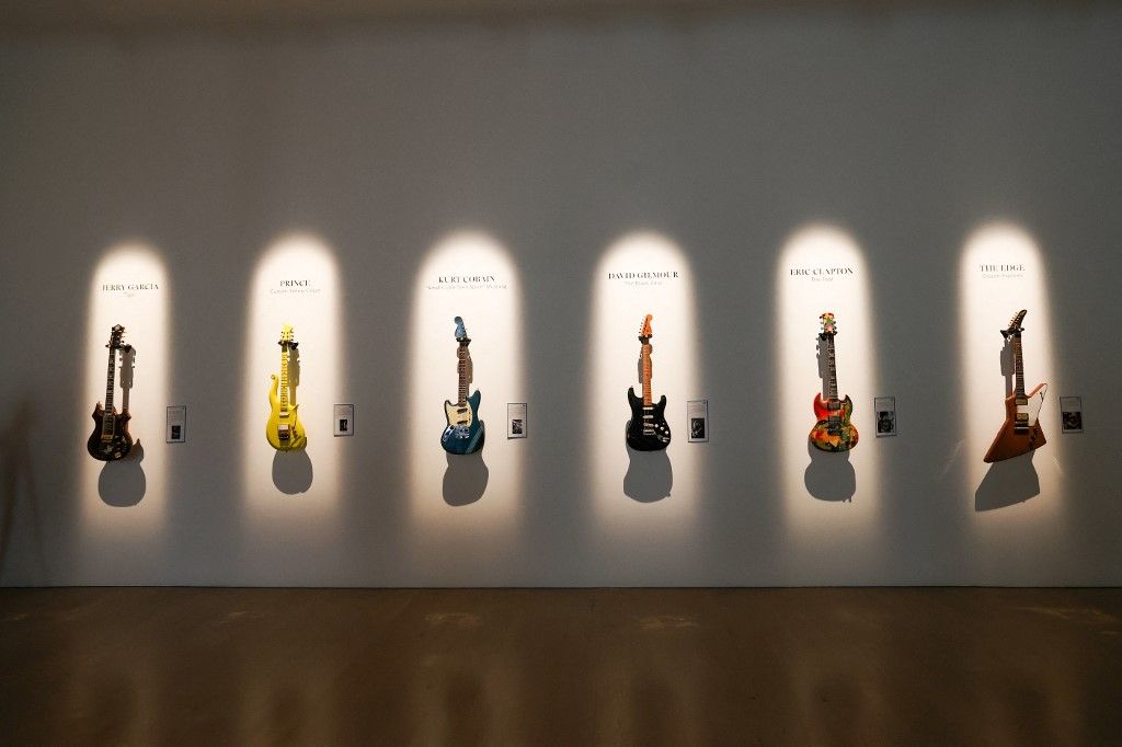Guitars of Kurt Cobain, John Lennon, Prince, David Gilmour on display ahead of Christie’s auction