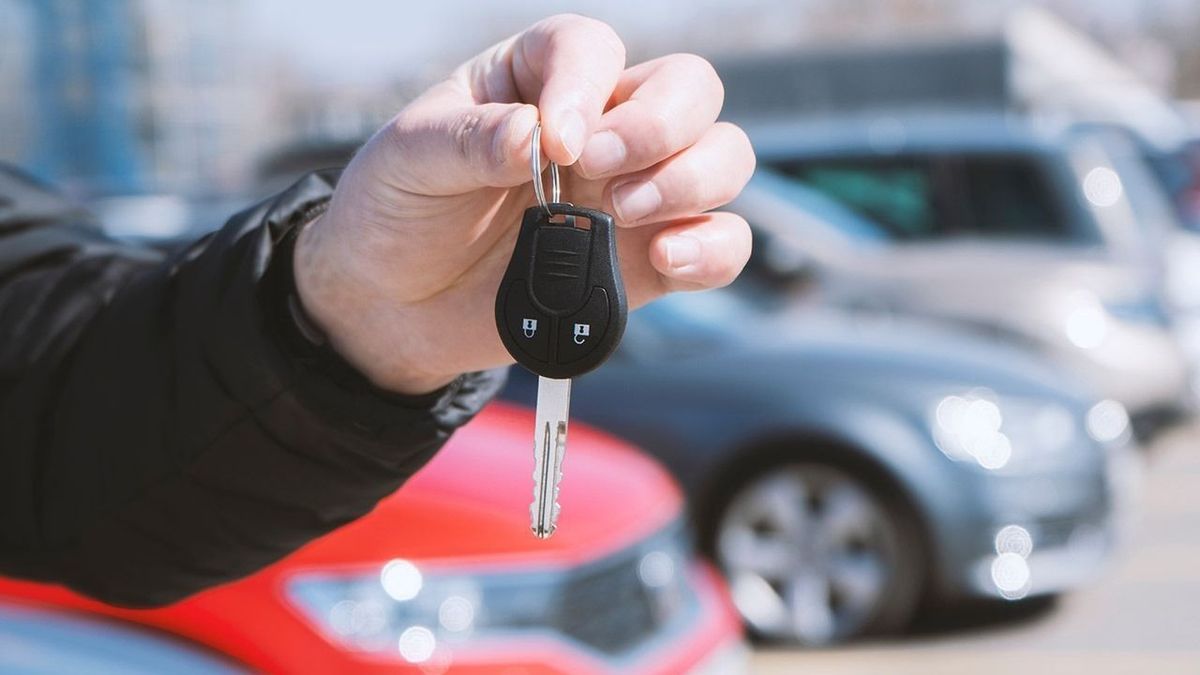 Sokat kockáztatunk, ha egy tekert kilométerórás autót vásárolunk. Fotó: Shutterstock