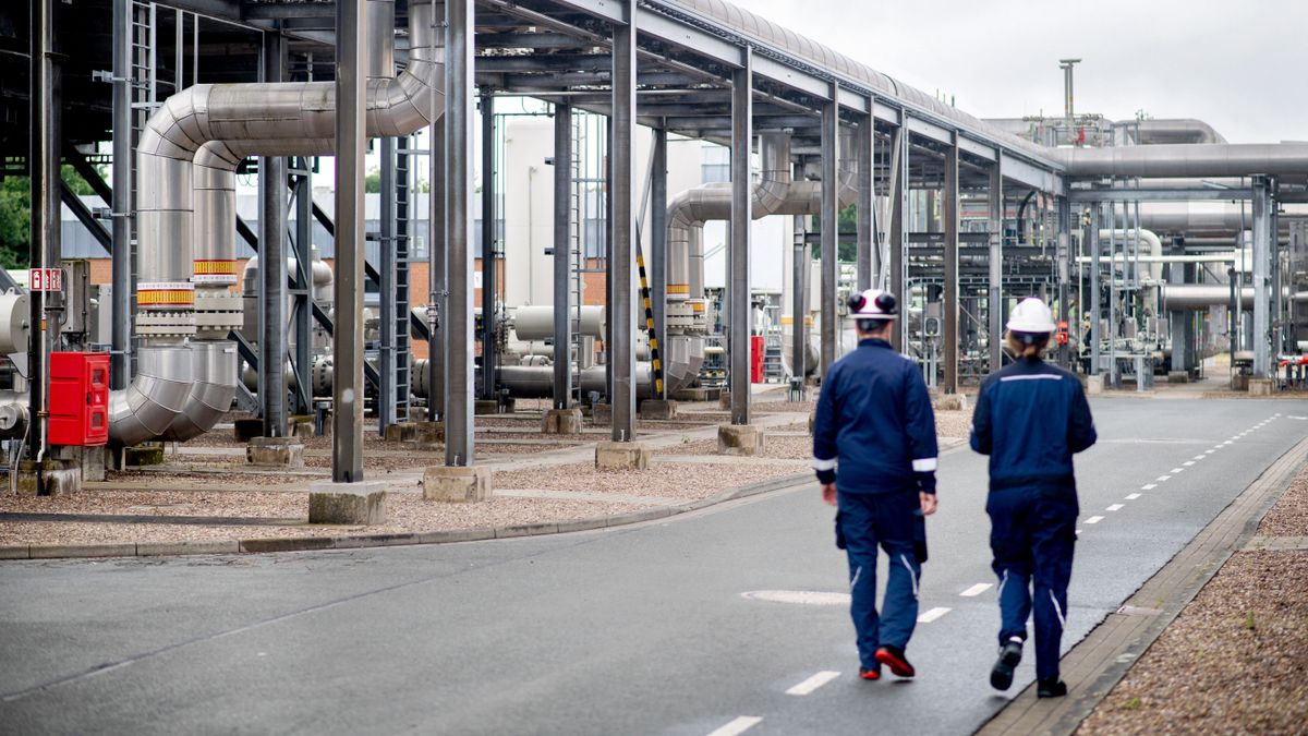 Nem hiszik el az oroszok, mit művel Európa: annyira kevés a gáz, hogy a Gazprom-vezér riadót fújt – "A globális felmelegedésre várnak" 