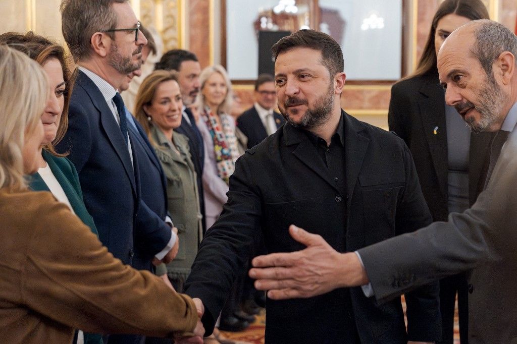 Ukrainian President Zelenskyy visits the Spanish Congress