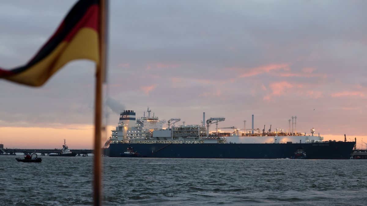 Miközben Orbán Viktort ütötték az EU-csúcson, megfeledkeztek a gázról: most hajukat tépik a nagy EU-tagállamban 