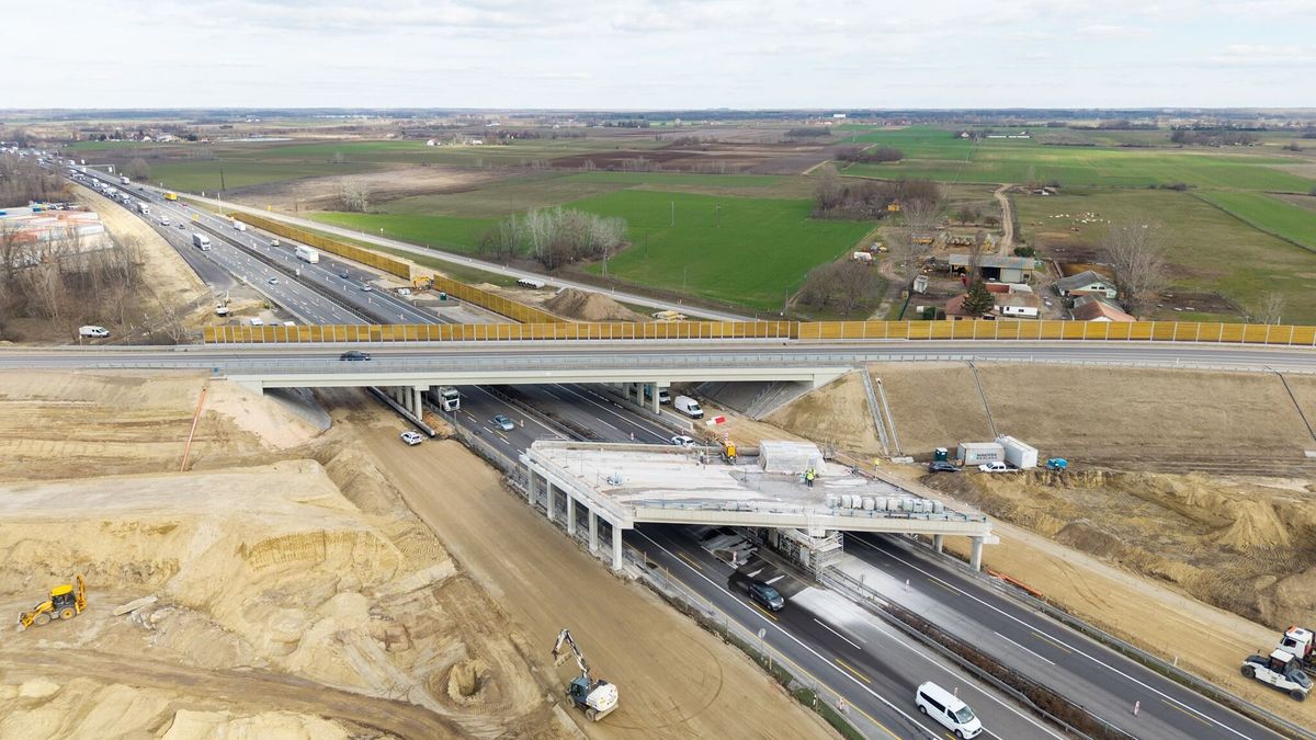 M5-ös autópálya, híd