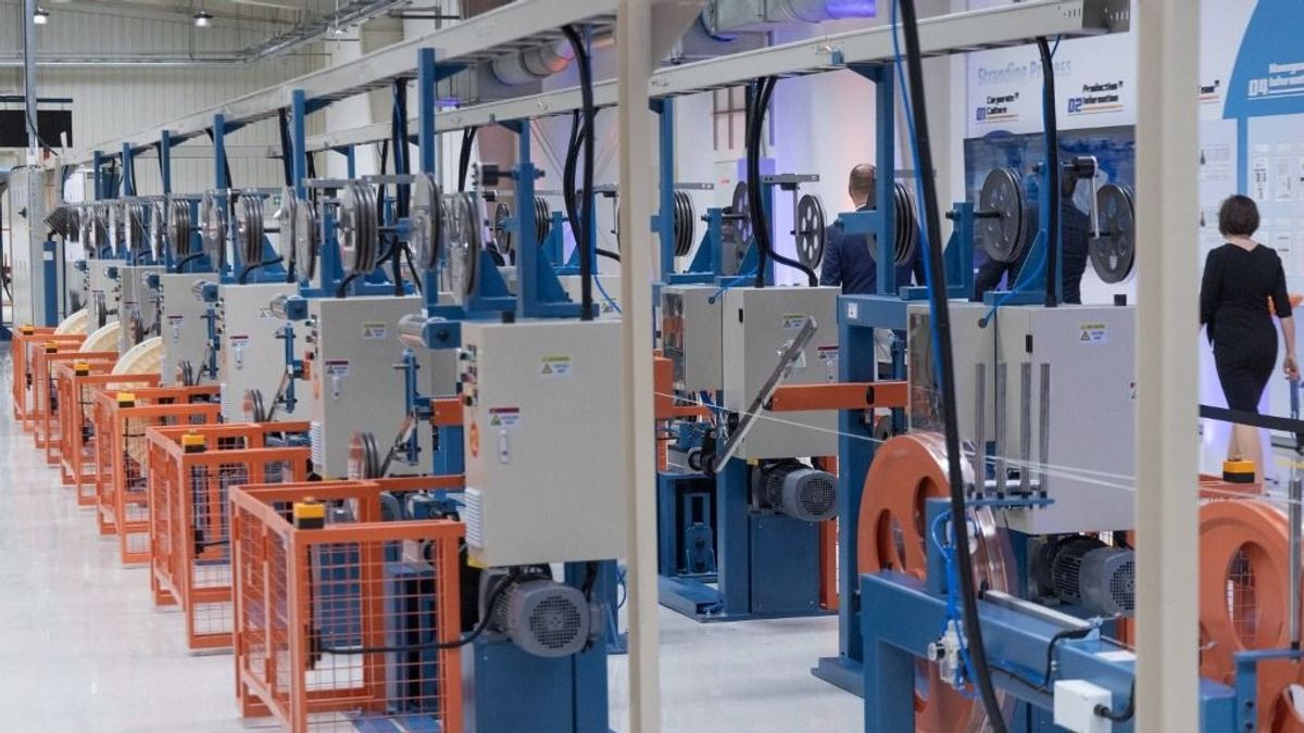 Kína nyugati befolyásszerzése a működőtőke-befektetéseken keresztül 