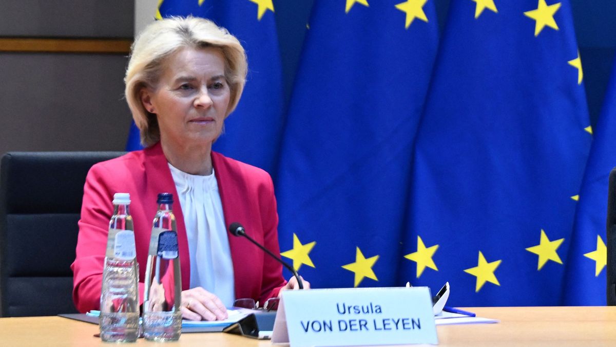 Ursula von der LeyenUkrajna, ukrán, arany lng