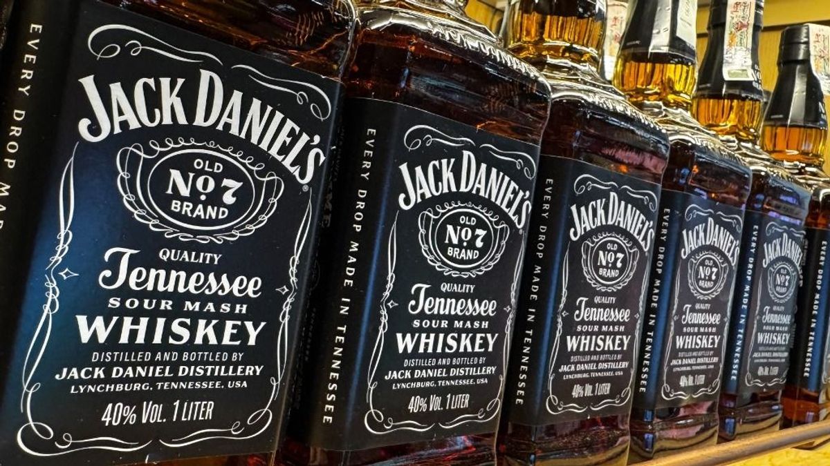 Konyak és whiskey házassága készül – a világ egyik legnagyobb szeszgyártója születhet meg 