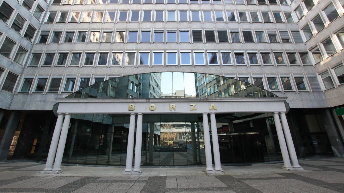 Méretes eurós osztalékra csaphatnak le a befektetők – bőven van miből válogatni a szomszédban