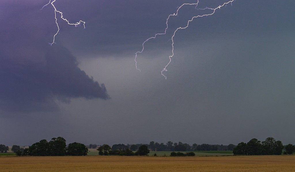 hurrikánszerű szél