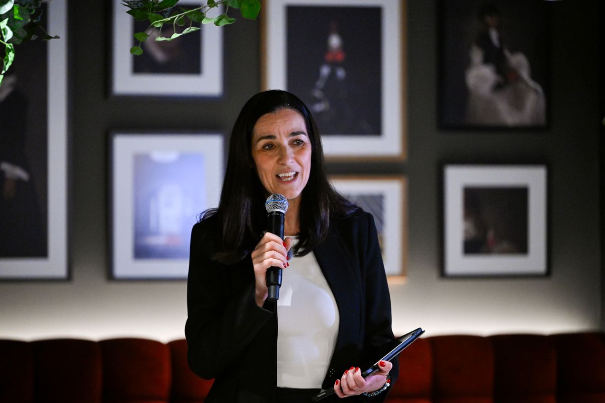 Ami az ügynökbotrány mögött van: kormányváltás esetén a magyar nyugdíjasok pénze is Ukrajnába kötne ki