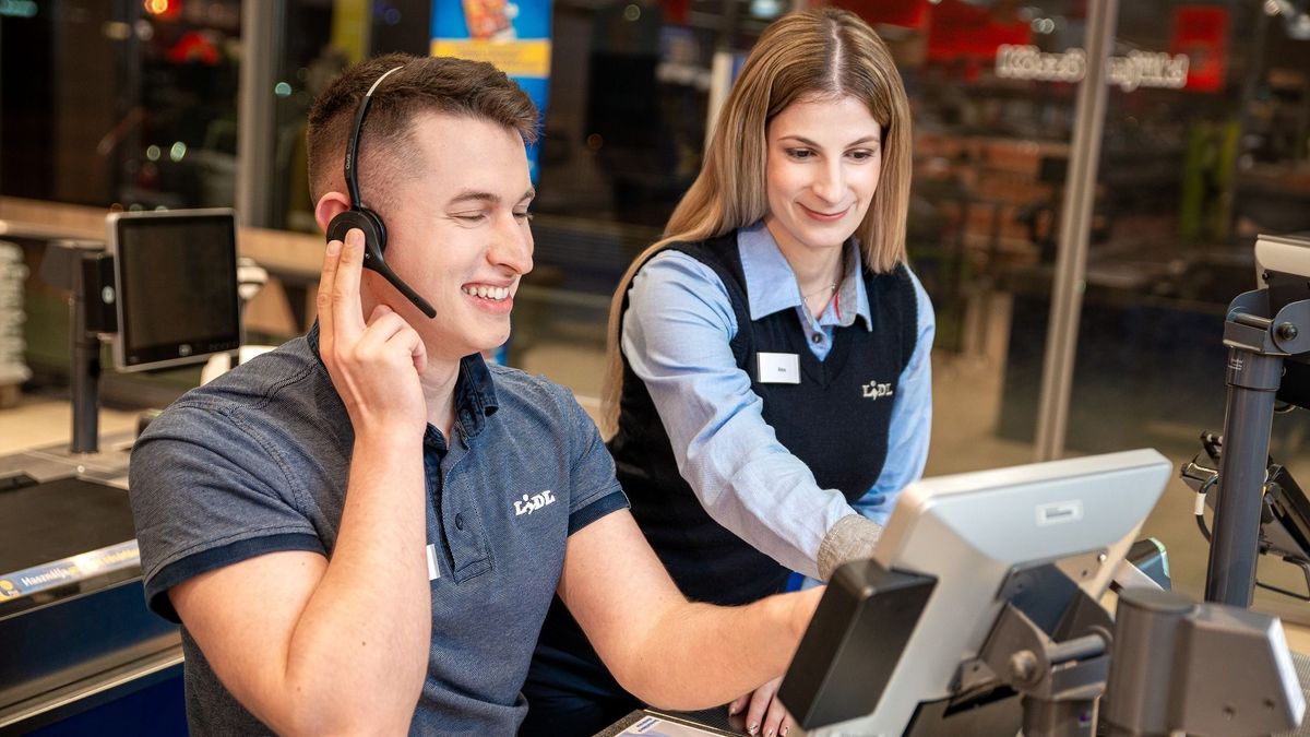 Nagyot húzott Magyarországon a kereskedelmi lánc: teljes erővel toboroznak, 1,3 milliós fizetést és szolgálati kocsit kínálnak 