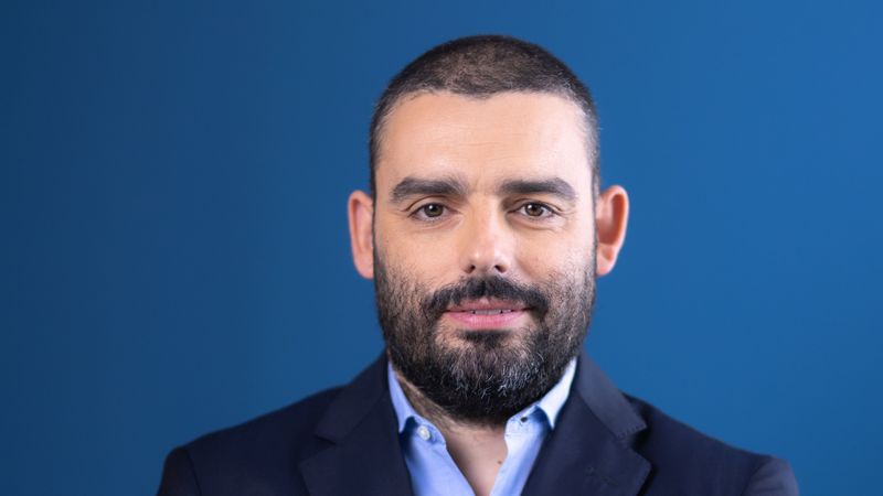 Vítor Silva szerző profilképe