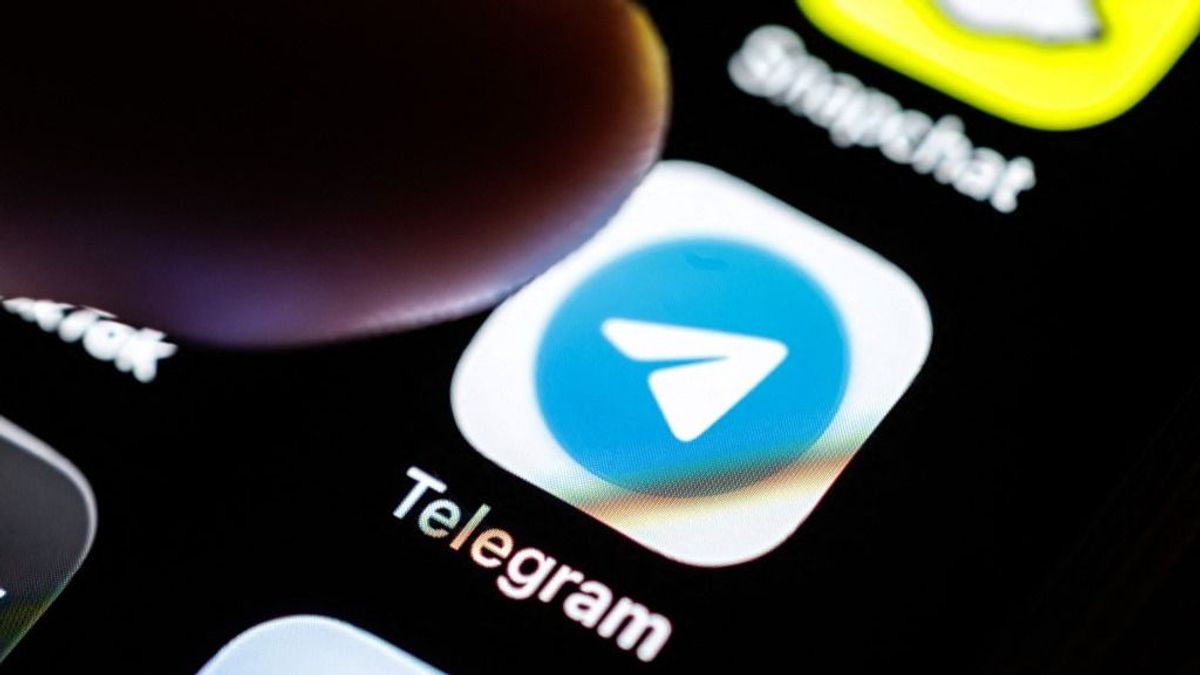 Összeomlott az internet Oroszországban: leálltak a bankok, az emberek nem tudtak pénzhez jutni és vásárolni – nem tudni, mi okozta a bajt 