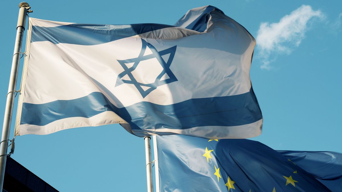 Három EU-tag aknát helyezett az izraeli kereskedelem alá, Berlinnek kellett hatástalanítania 