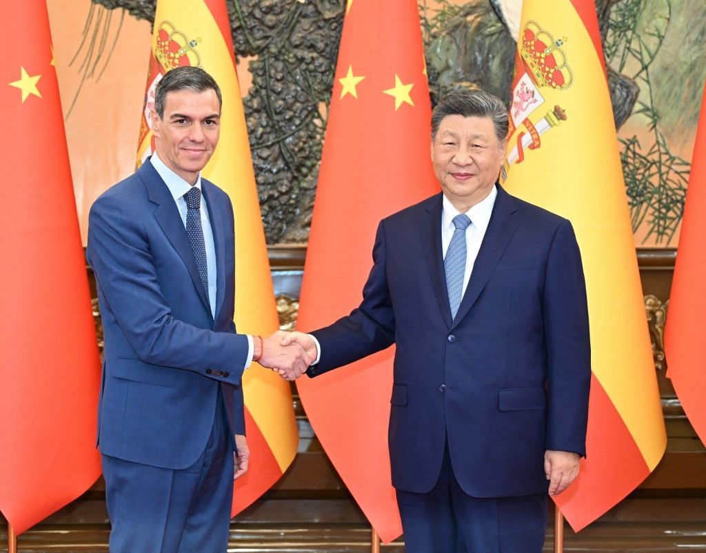 CHINA-BEIJING-XI JINPING-SPANISH PM-MEETING (CN)
