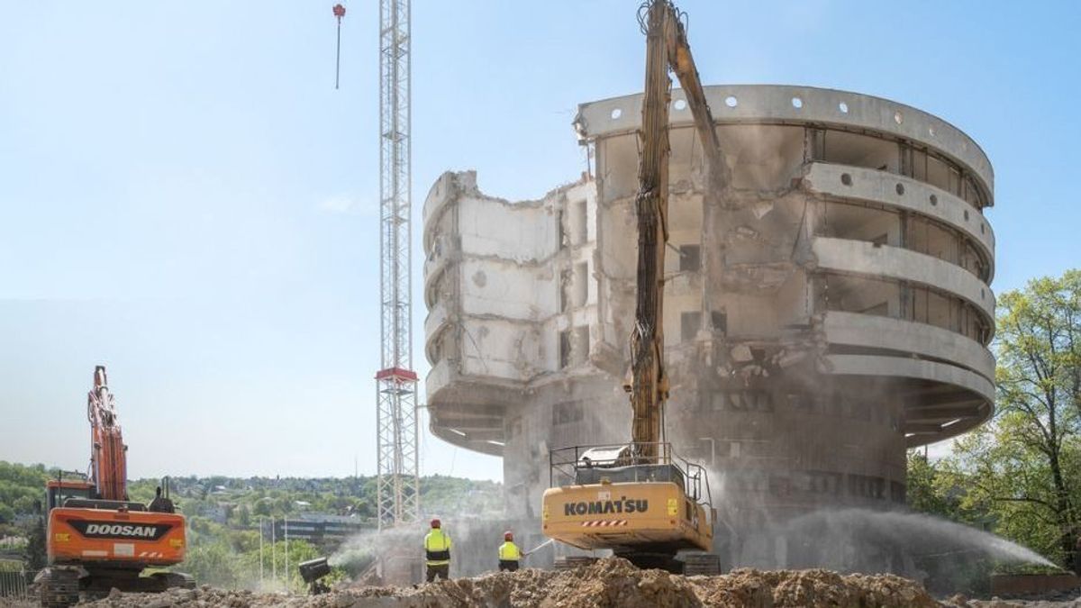 Lassan teljesen elbontják a budapesti Körszállót, elegáns társasház születik a helyén 