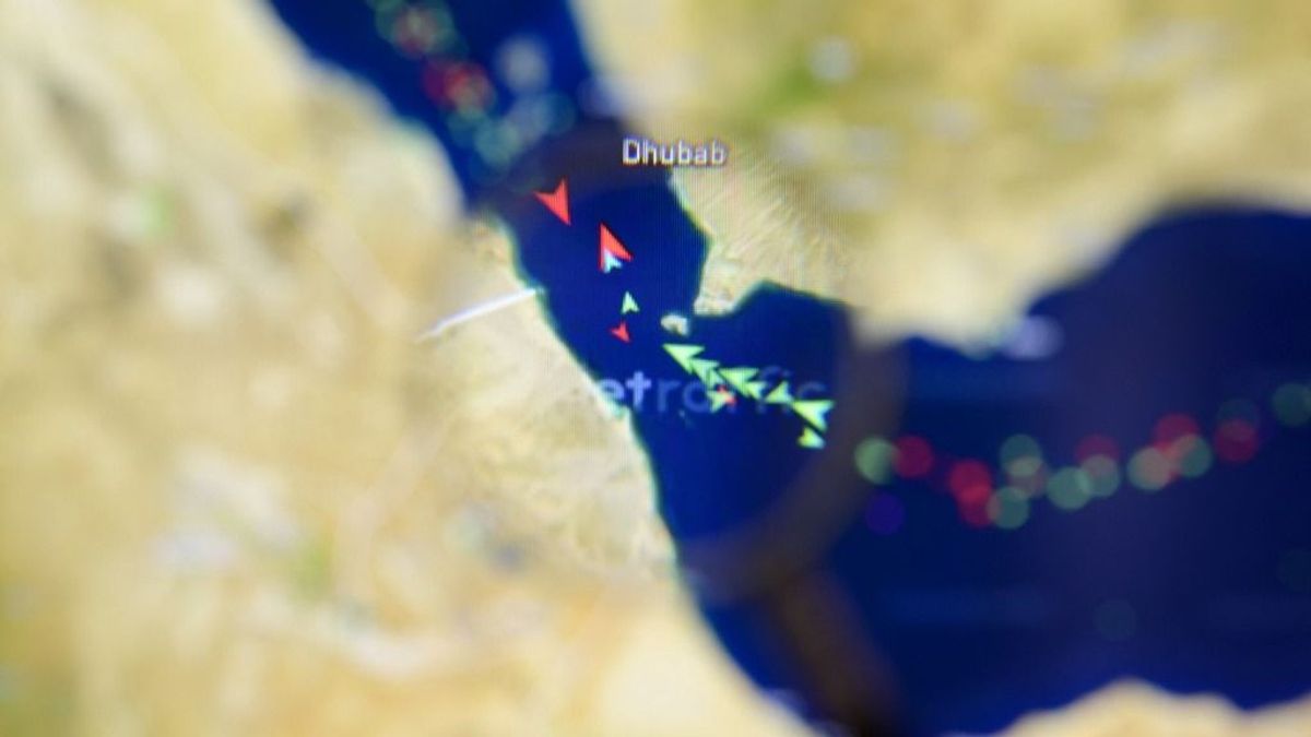 Irán kőkemény szövetségest kapott: az olajpiacra végzetes csapást jelentő lezárással kezdenének – ez Hormuznál is jobban fájhat 